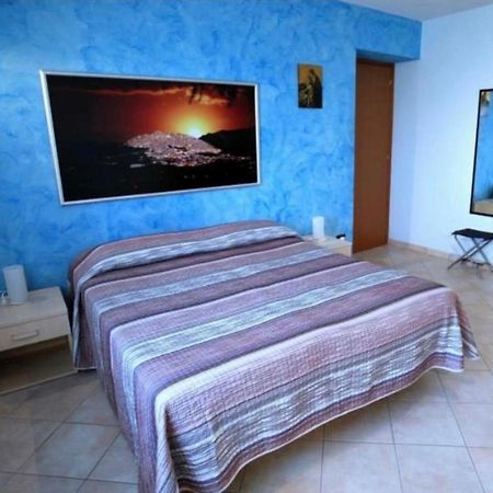 B&B Il Galletto R. Gangi Eksteriør billede